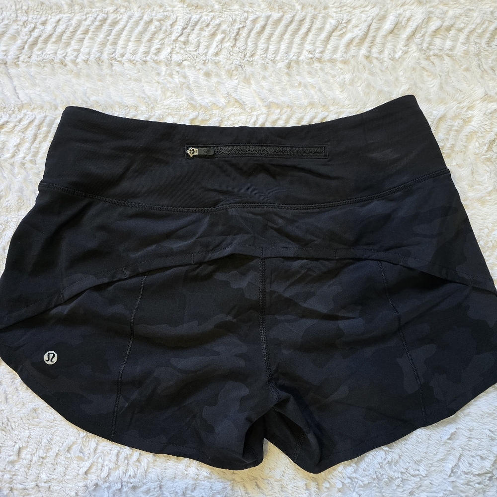 Camo Lululemon Shorts. Nothing 365+ NEW WITH TAGS. Size 6